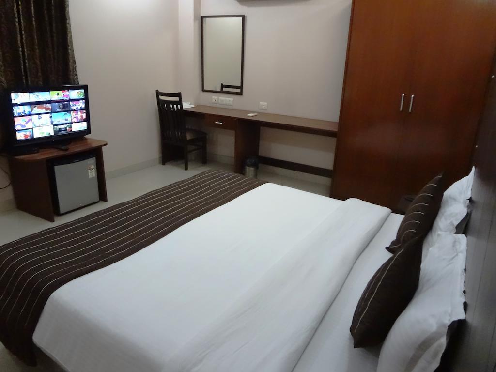 Hotel Kyron Delhi  Rum bild